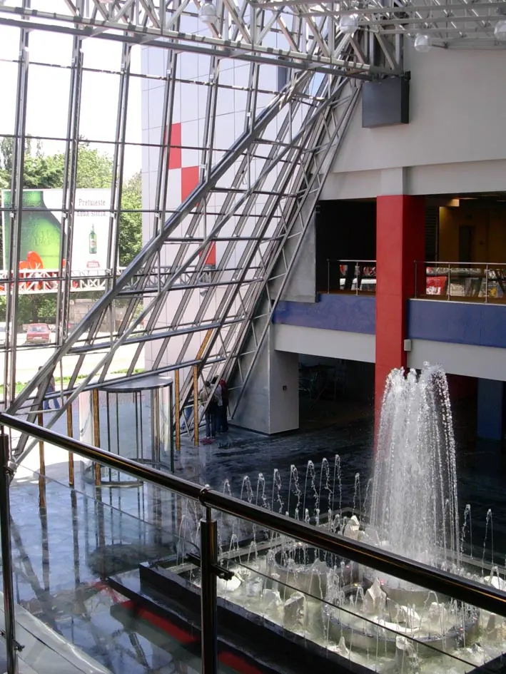 Jolie Ville Galleria – galerie comercială