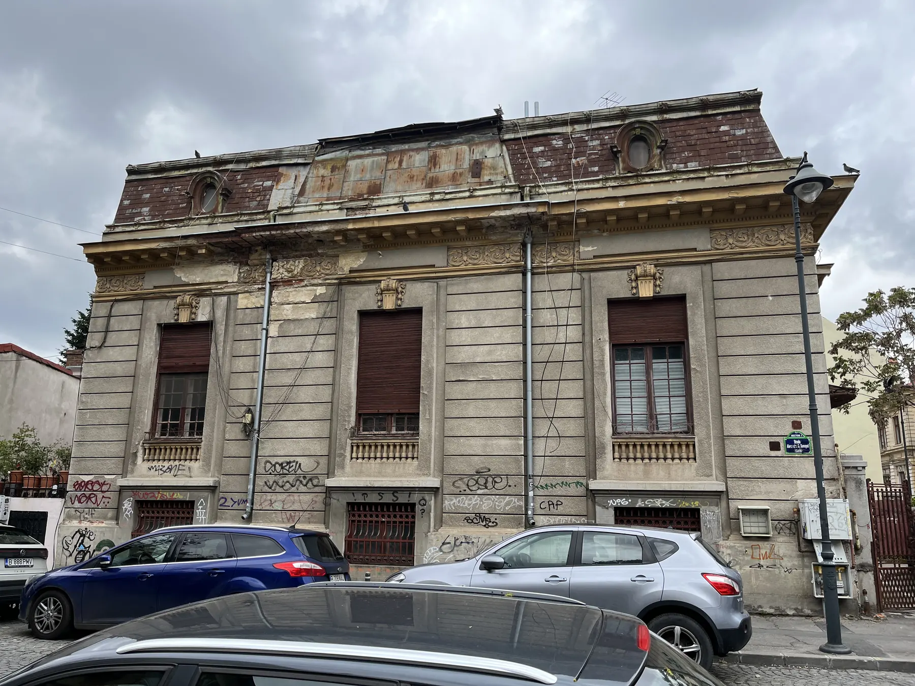 Reabilitare, restaurare și modificări interioare